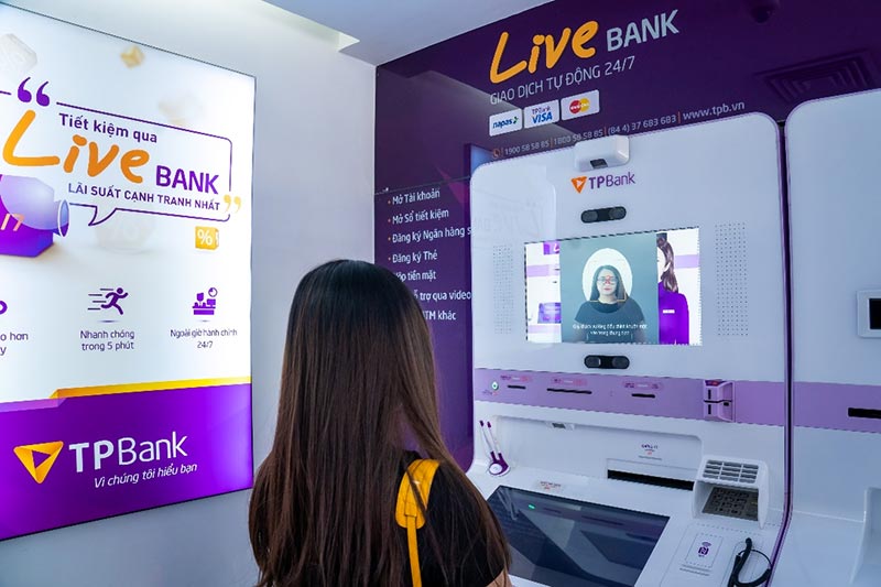 Hệ thống LiveBank của TPBank ứng dụng nền tảng công nghệ số hiện đại